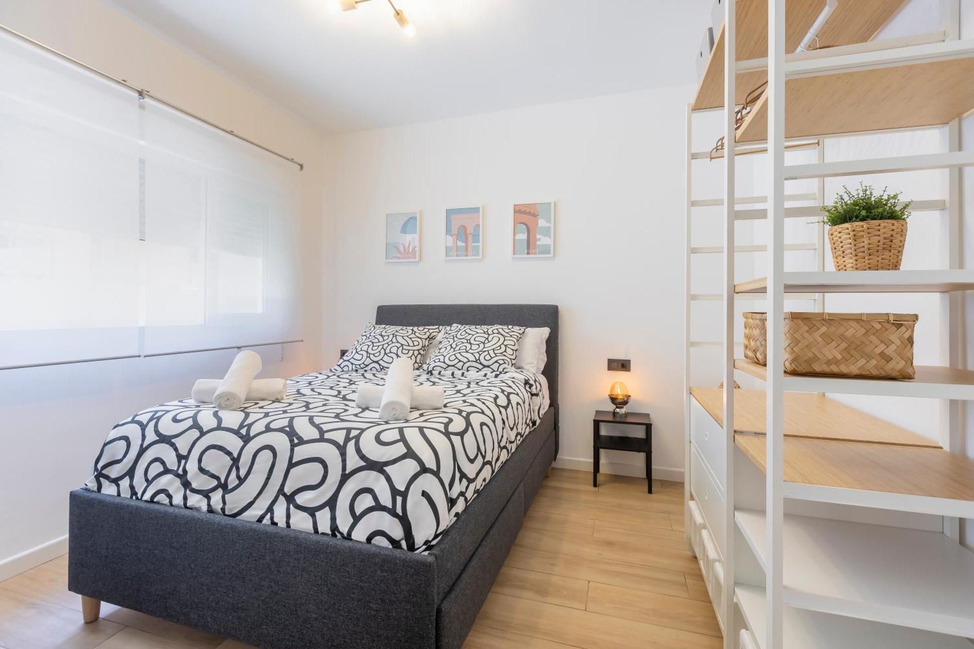 Fully Renovated Apartment In The Heart Of Fuengirola, 2 Min Walk To The Beach المظهر الخارجي الصورة